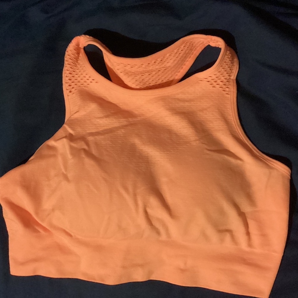 MTA Sport Racerback Seamless Sports Bra Size S NWOT